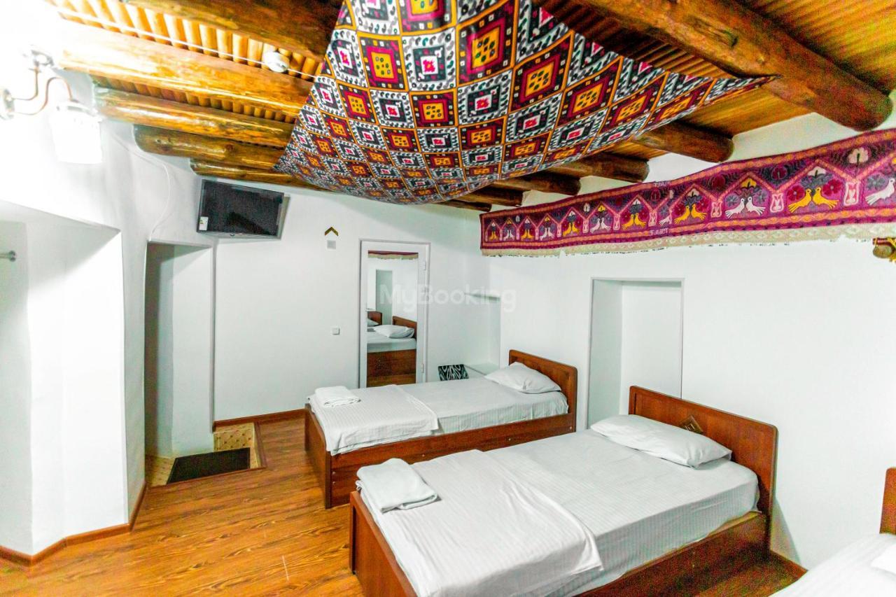 Okhun Madrasah15Th-16Th Century Hotel Bukhara Eksteriør billede