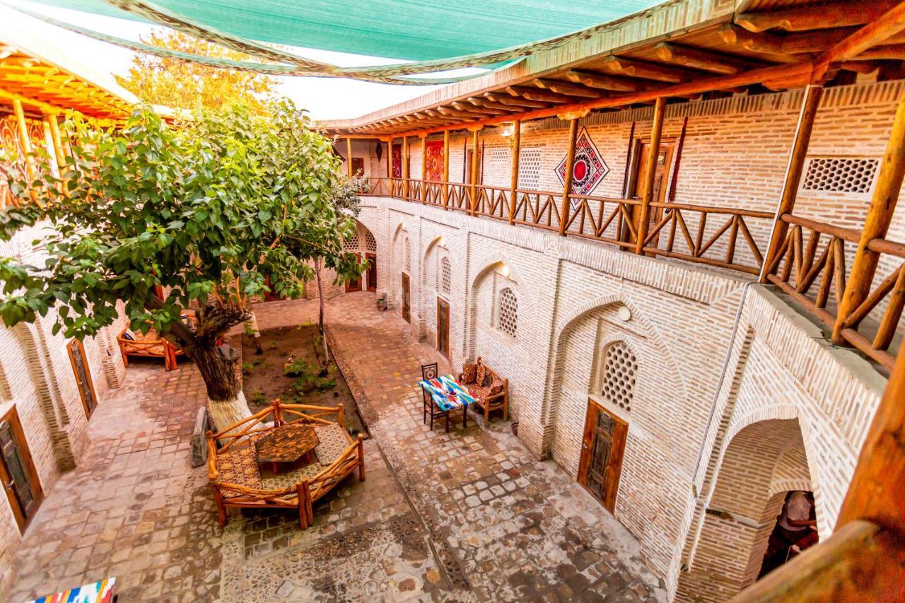 Okhun Madrasah15Th-16Th Century Hotel Bukhara Eksteriør billede